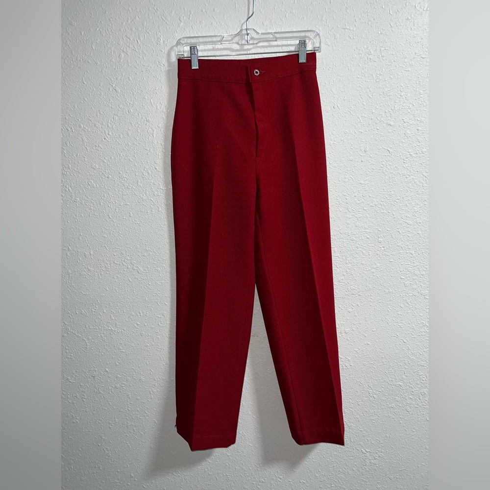 red levi trousers